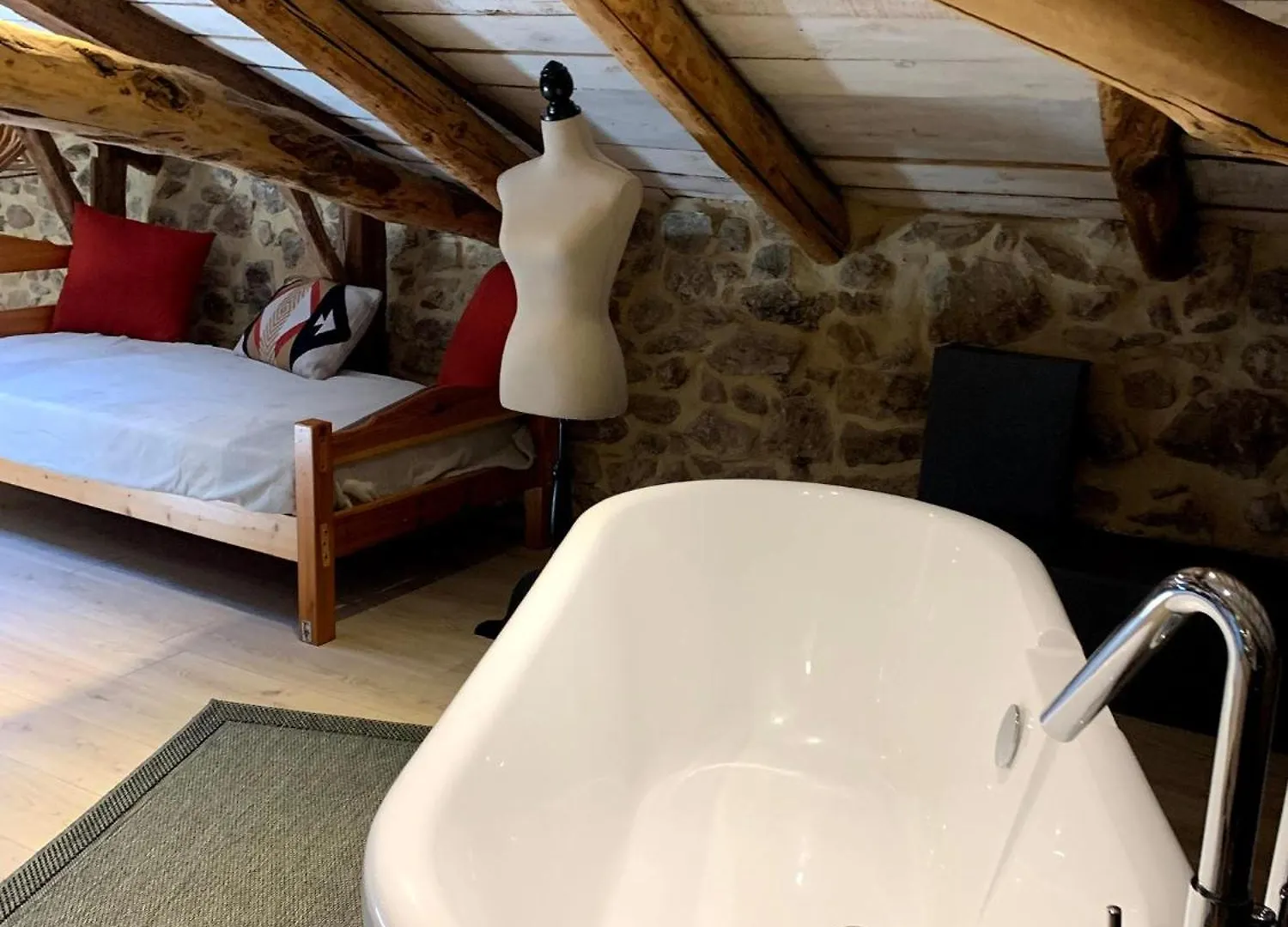 Holiday home Chez Daniel Et Marie Ardeche Nature Vals-les-Bains