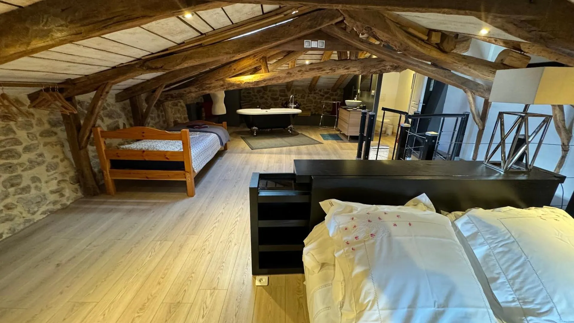Chez Daniel Et Marie Ardeche Nature Vals-les-Bains 0*,  France